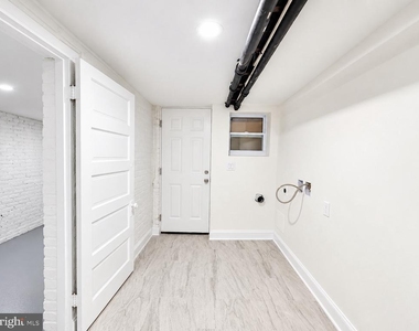 1426 S Se - Photo Thumbnail 11