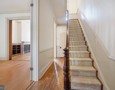 405 Constitution Avenue Ne - Photo Thumbnail 1