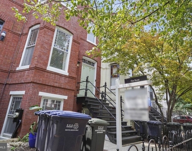 405 Constitution Avenue Ne - Photo Thumbnail 21