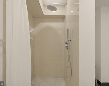 5231 Watson Street Nw - Photo Thumbnail 16