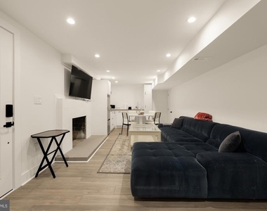5231 Watson Street Nw - Photo Thumbnail 2