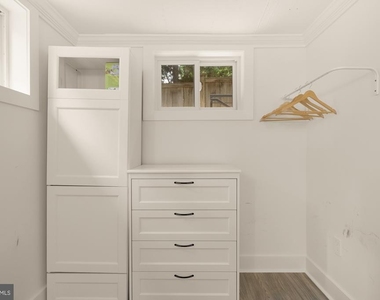 5231 Watson Street Nw - Photo Thumbnail 12