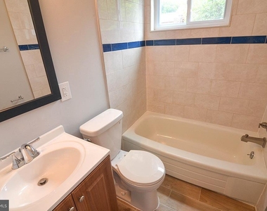 1679 W Street Se - Photo Thumbnail 8