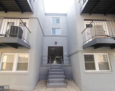 1679 W Street Se - Photo Thumbnail 14