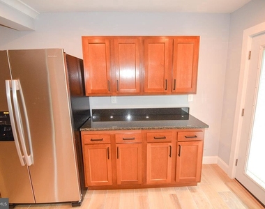 1679 W Street Se - Photo Thumbnail 5