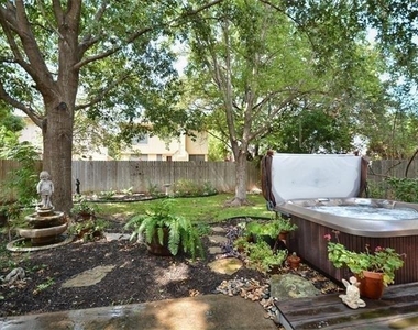 7508 Windrush Dr - Photo Thumbnail 10