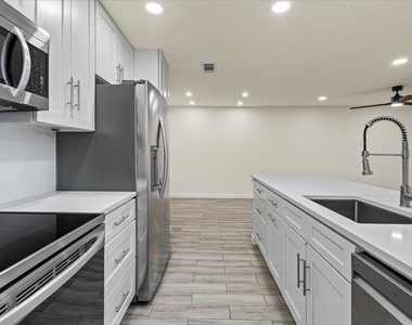 303 Fantail Loop - Photo Thumbnail 15