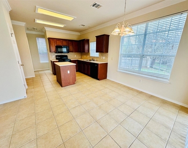 16216 Castletroy Dr - Photo Thumbnail 6