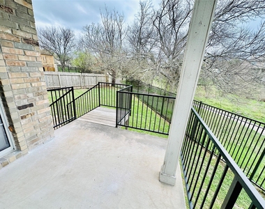 16216 Castletroy Dr - Photo Thumbnail 31