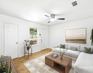 910 Bret Ln - Photo Thumbnail 1