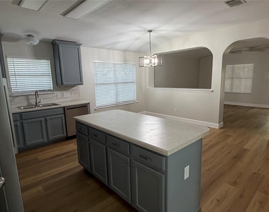4604 Ramies Run - Photo Thumbnail 13