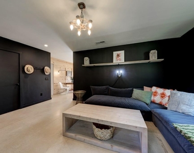 152 Spoke Ln - Photo Thumbnail 11