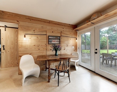 152 Spoke Ln - Photo Thumbnail 8