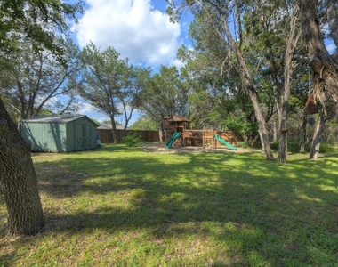 152 Spoke Ln - Photo Thumbnail 18