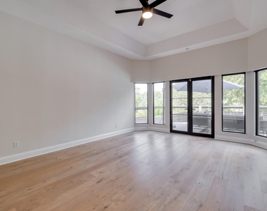 3908 Edwards Mountain Dr - Photo Thumbnail 15
