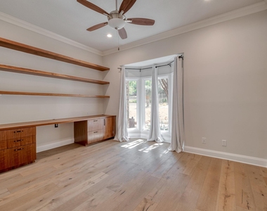 3908 Edwards Mountain Dr - Photo Thumbnail 20
