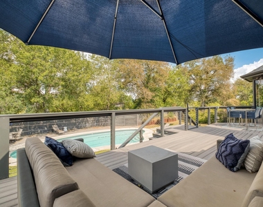 3908 Edwards Mountain Dr - Photo Thumbnail 27