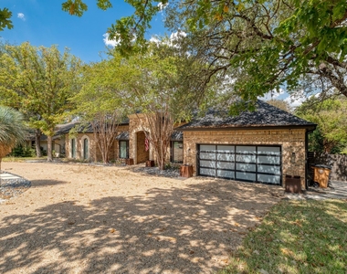 3908 Edwards Mountain Dr - Photo Thumbnail 2