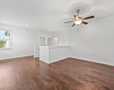 8901 Parker Ranch Cir - Photo Thumbnail 16