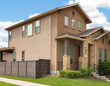 1501 Lawrence St - Photo Thumbnail 2