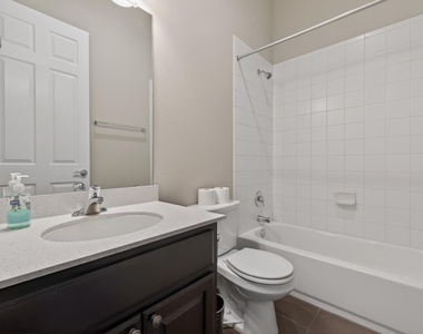 1501 Lawrence St - Photo Thumbnail 3