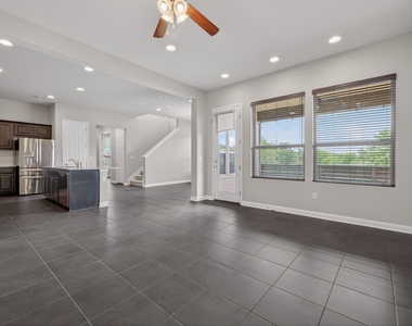 1501 Lawrence St - Photo Thumbnail 12