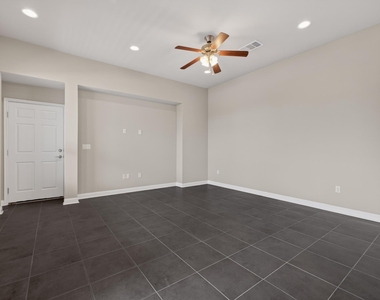 1501 Lawrence St - Photo Thumbnail 11