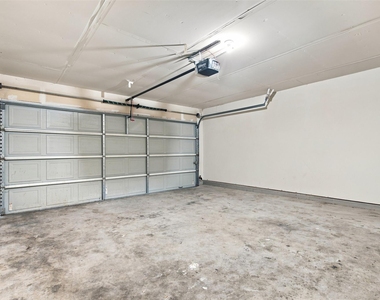 5708 Colinton Ave - Photo Thumbnail 13