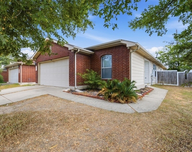 5708 Colinton Ave - Photo Thumbnail 1