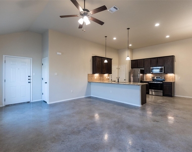 271 Joanne Loop Loop - Photo Thumbnail 8