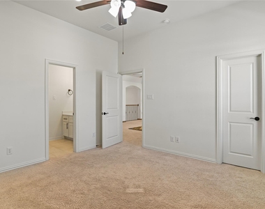 1611 Mcmaster Ln - Photo Thumbnail 31