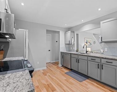 8058 Thaxton Rd - Photo Thumbnail 7