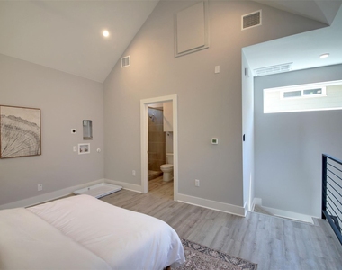 7204 Meador Ave - Photo Thumbnail 15