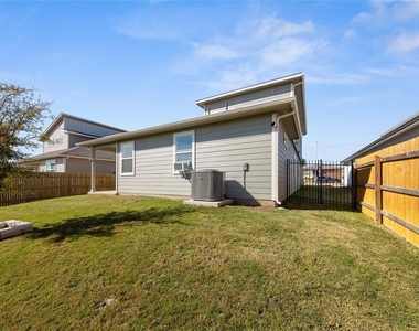 13809 Lubeck Dr - Photo Thumbnail 35