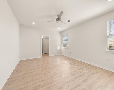 13809 Lubeck Dr - Photo Thumbnail 13