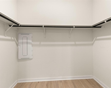 13809 Lubeck Dr - Photo Thumbnail 16