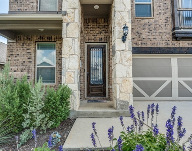 1624 Stone House Dr - Photo Thumbnail 1