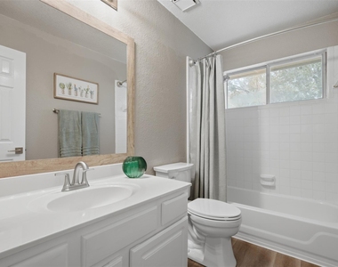 2903 Pioneer Way - Photo Thumbnail 22
