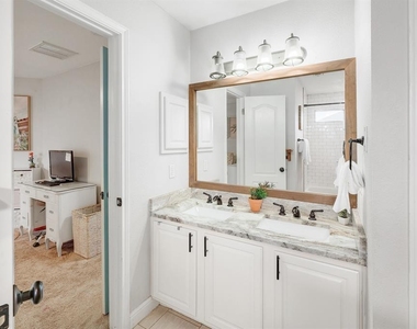 3019 Plantation Dr - Photo Thumbnail 25