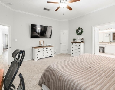 3019 Plantation Dr - Photo Thumbnail 20