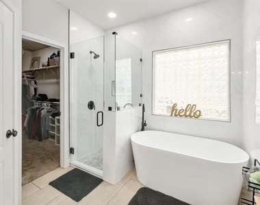 3019 Plantation Dr - Photo Thumbnail 16