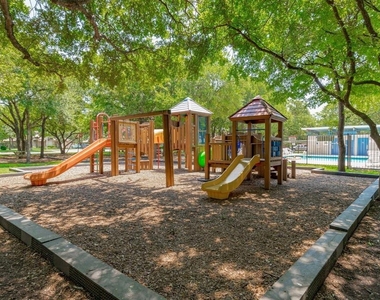 3019 Plantation Dr - Photo Thumbnail 33