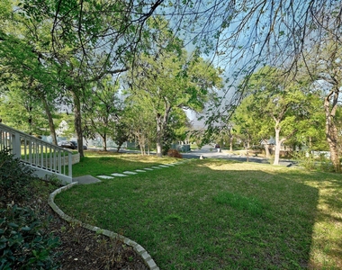 3822 Ridgelea Dr - Photo Thumbnail 27