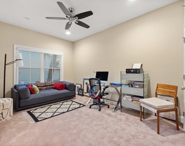3822 Ridgelea Dr - Photo Thumbnail 19
