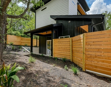 1407 Greenwood Ave - Photo Thumbnail 23