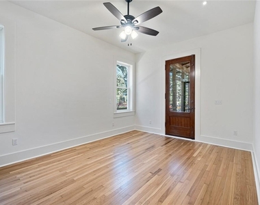 702 W Gibson St - Photo Thumbnail 26