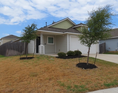 201 Stein Rd - Photo Thumbnail 19