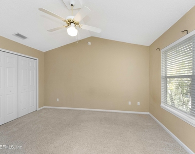 5260 Collins Road - Photo Thumbnail 9