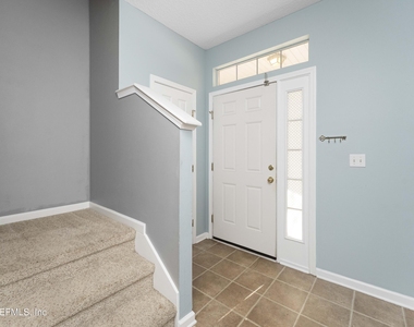 5260 Collins Road - Photo Thumbnail 2