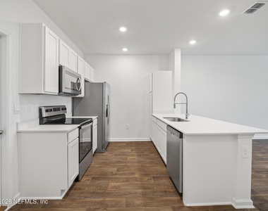 3604 Prairie Wind Court - Photo Thumbnail 2